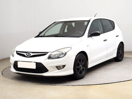 Hyundai i30, 2011 - pohled č. 3