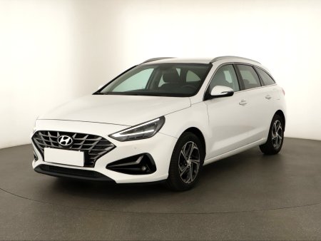 Hyundai i30, 2023 - pohled č. 3