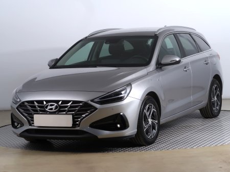 Hyundai i30, 2021 - pohled č. 3