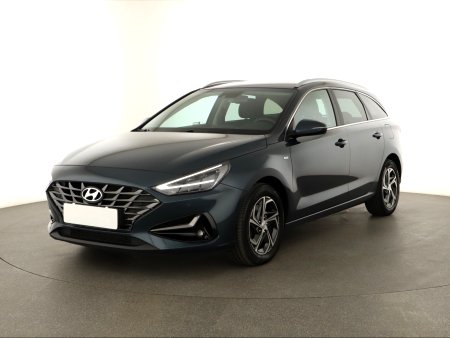 Hyundai i30, 2022 - pohled č. 3