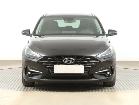 Hyundai i30, 2022 - pohled č. 2