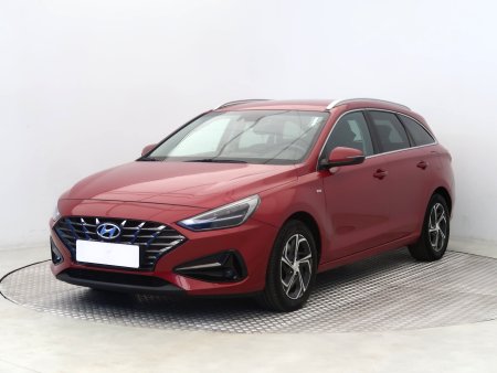 Hyundai i30, 2021 - pohled č. 3