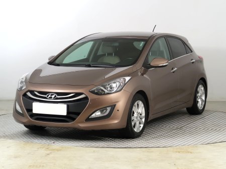 Hyundai i30, 2014 - pohled č. 3