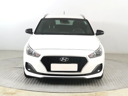 Hyundai i30, 2018 - pohled č. 2