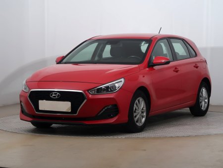 Hyundai i30, 2019 - pohled č. 3