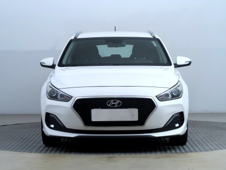 Hyundai i30, 2019 - pohled č. 2