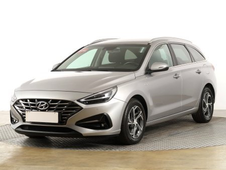 Hyundai i30, 2022 - pohled č. 3