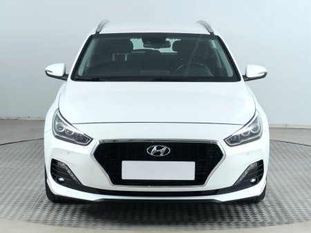 Hyundai i30, 2019 - pohled č. 2