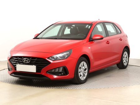 Hyundai i30, 2022 - pohled č. 3