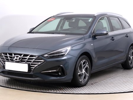 Hyundai i30, 2023 - pohled č. 3