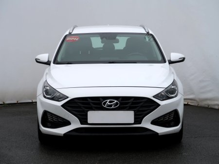 Hyundai i30, 2021 - pohled č. 2