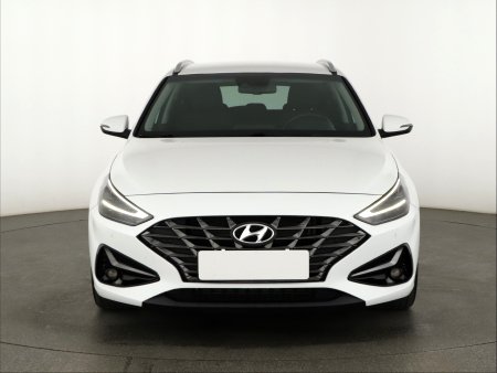 Hyundai i30, 2022 - pohled č. 2