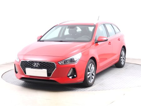 Hyundai i30, 2018 - pohled č. 3