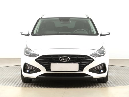 Hyundai i30, 2022 - pohled č. 2