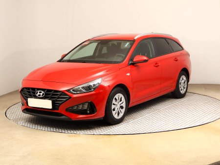 Hyundai i30, 2021 - pohled č. 3