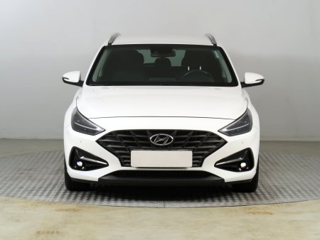 Hyundai i30, 2021 - pohled č. 2