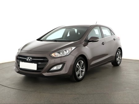 Hyundai i30, 2015 - pohled č. 3