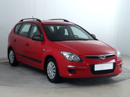 Hyundai i30, 2010