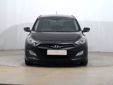 Hyundai i30, 2012 - pohled č. 2