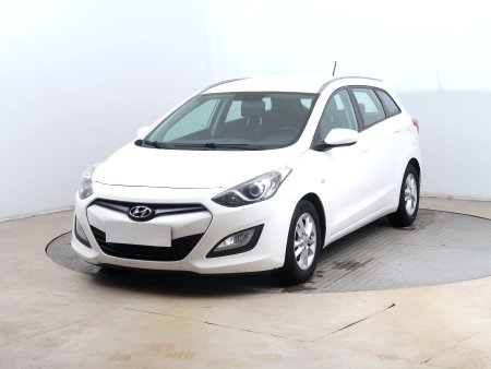 Hyundai i30, 2014 - pohled č. 3