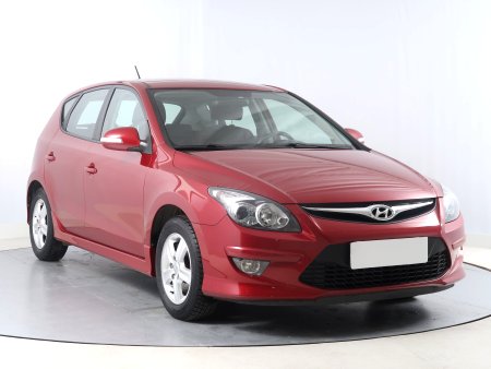 Hyundai i30, 2011