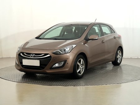 Hyundai i30, 2014 - pohled č. 3