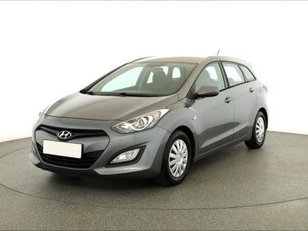 Hyundai i30, 2013 - pohled č. 3