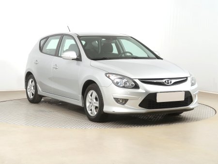 Hyundai i30, 2011