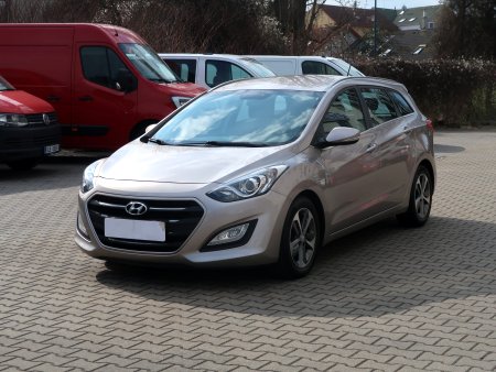 Hyundai i30, 2016 - pohled č. 3