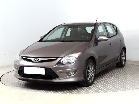 Hyundai i30, 2011 - pohled č. 3