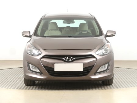 Hyundai i30, 2012 - pohled č. 2