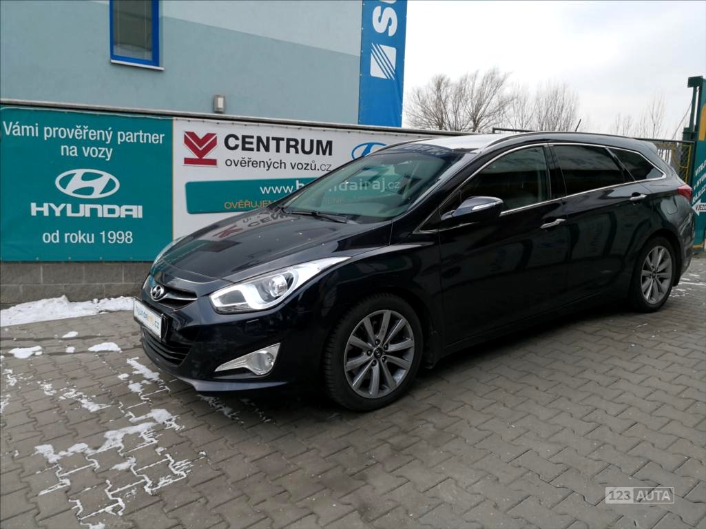 Hyundai i40, 2013 - pohled č. 4