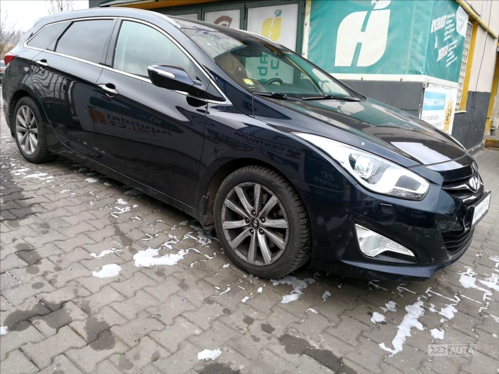 Hyundai i40, 2013 - pohled č. 5