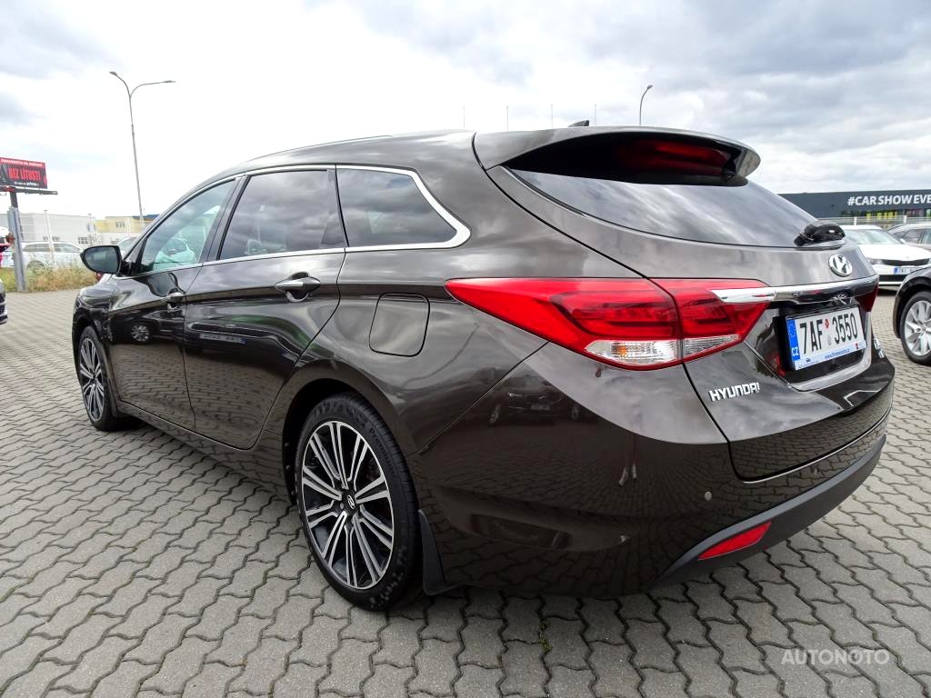 Hyundai i40, 2018 - pohled č. 3