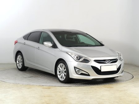 Hyundai i40, 2012