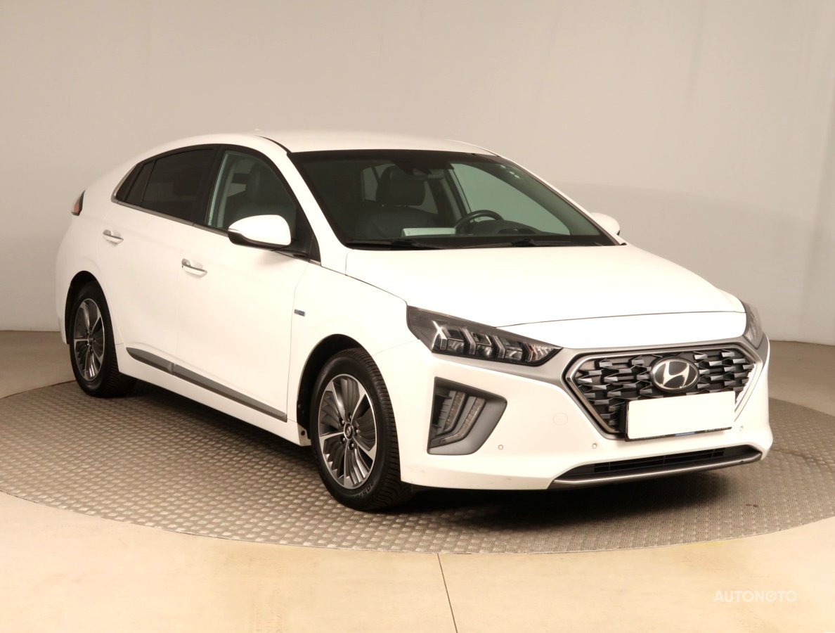 Hyundai Ioniq, 2020 - celkový pohled