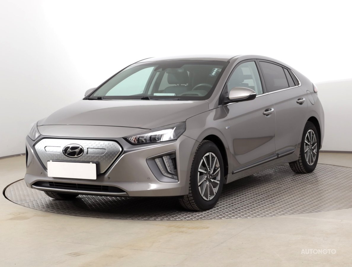 Hyundai Ioniq, 2019 - pohled č. 3