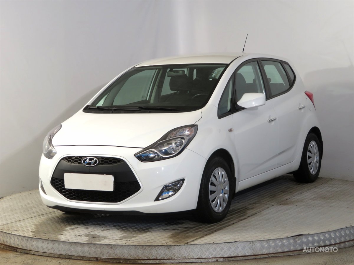 Hyundai ix20, 2017 - pohled č. 3