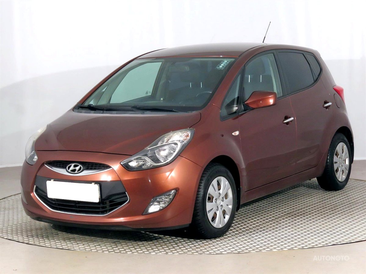 Hyundai ix20, 2012 - pohled č. 3