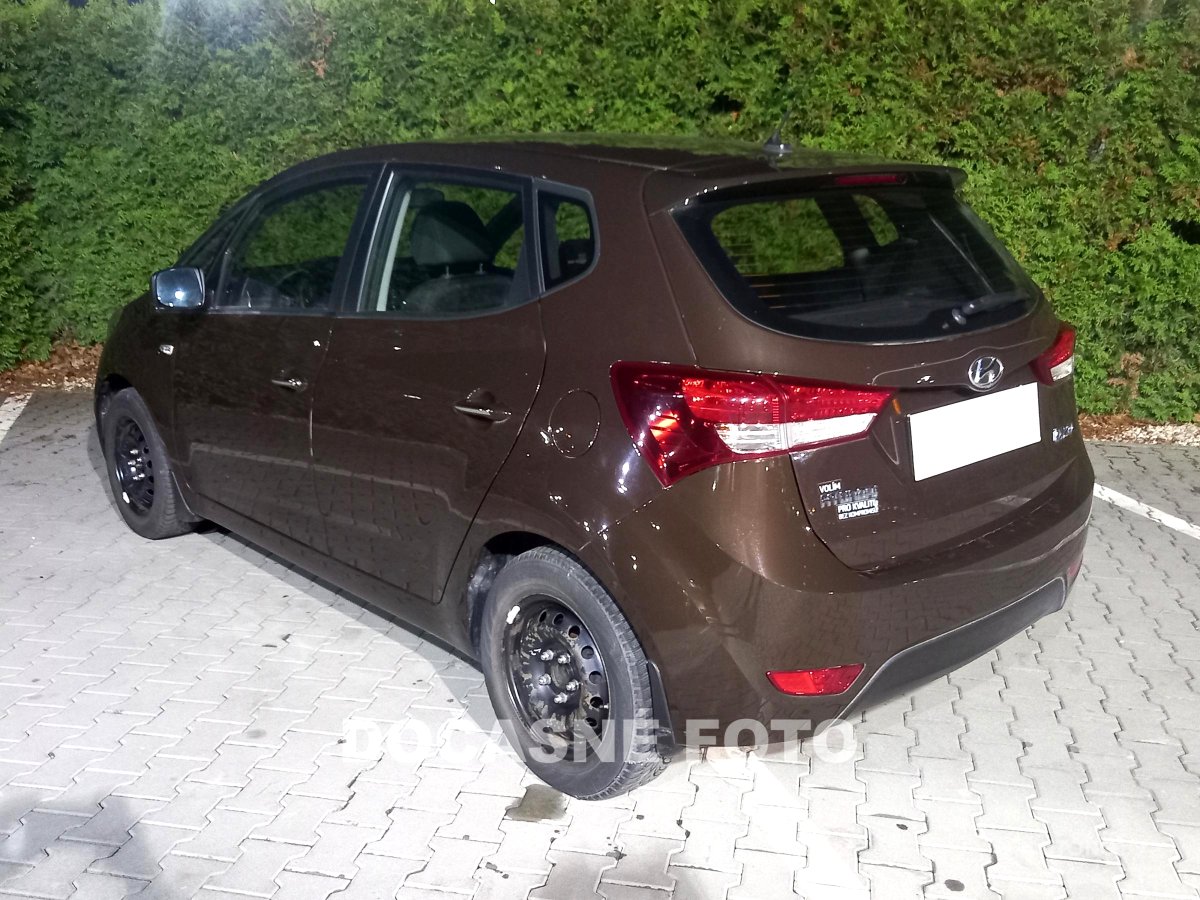 Hyundai ix20, 2017 - pohled č. 2