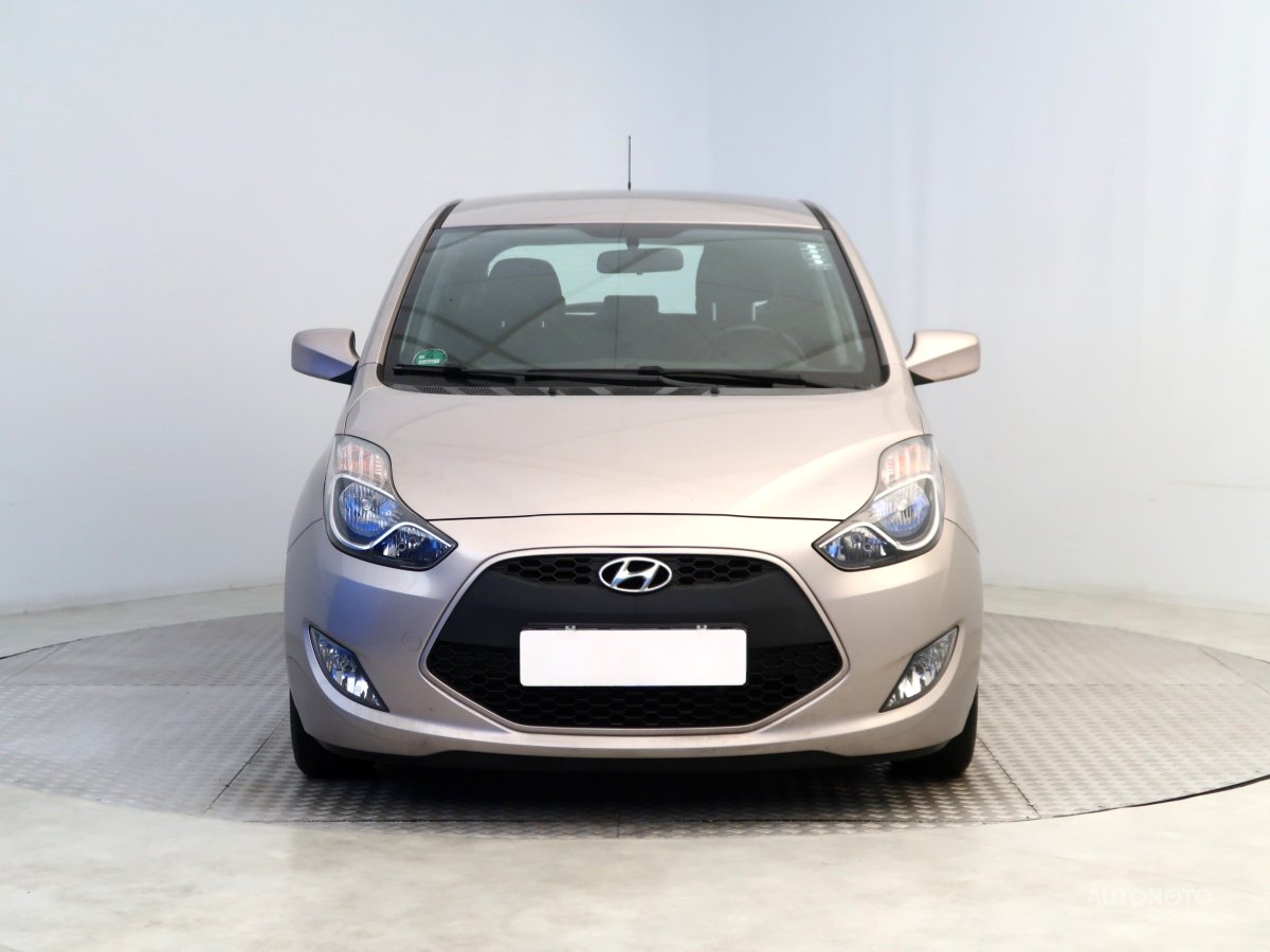 Hyundai ix20, 2015 - pohled č. 2