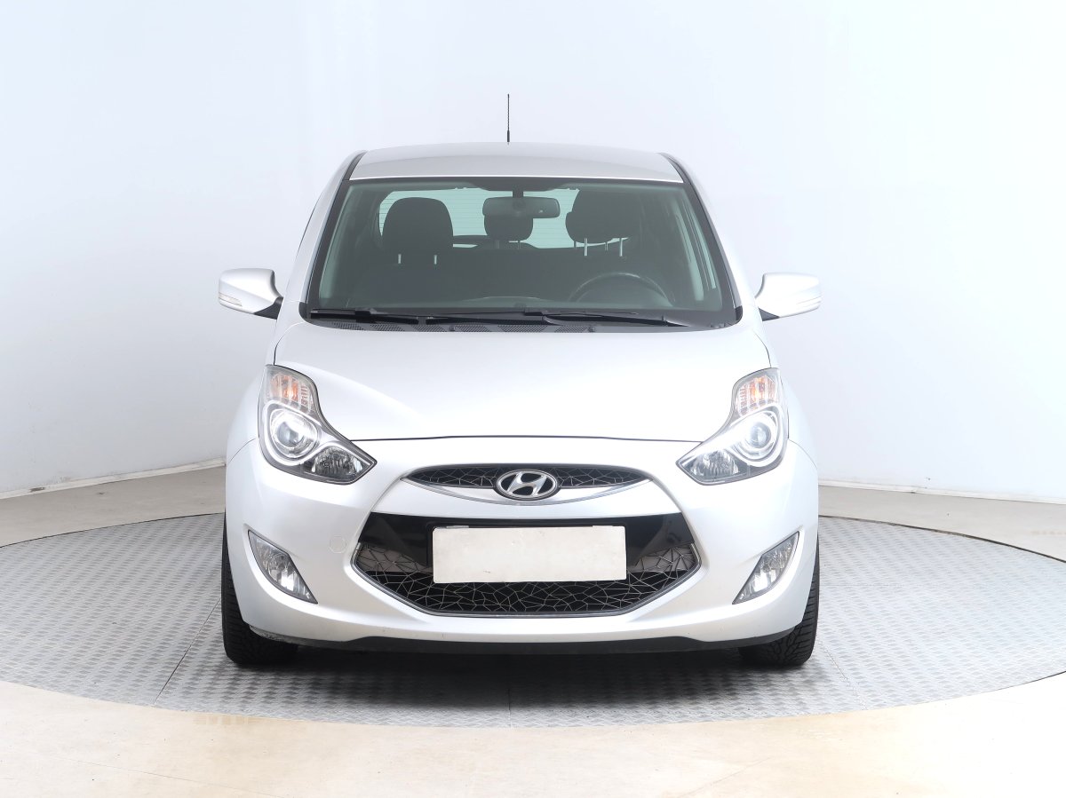 Hyundai ix20, 2011 - pohled č. 2