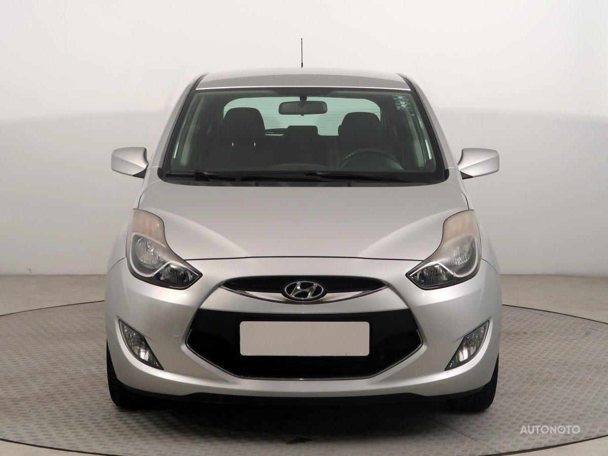 Hyundai ix20, 2012 - pohled č. 2