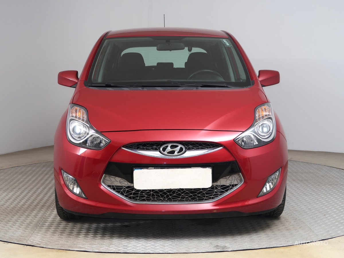 Hyundai ix20, 2012 - pohled č. 2