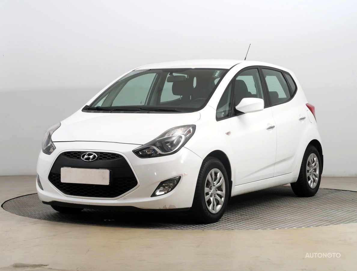 Hyundai ix20, 2015 - pohled č. 3