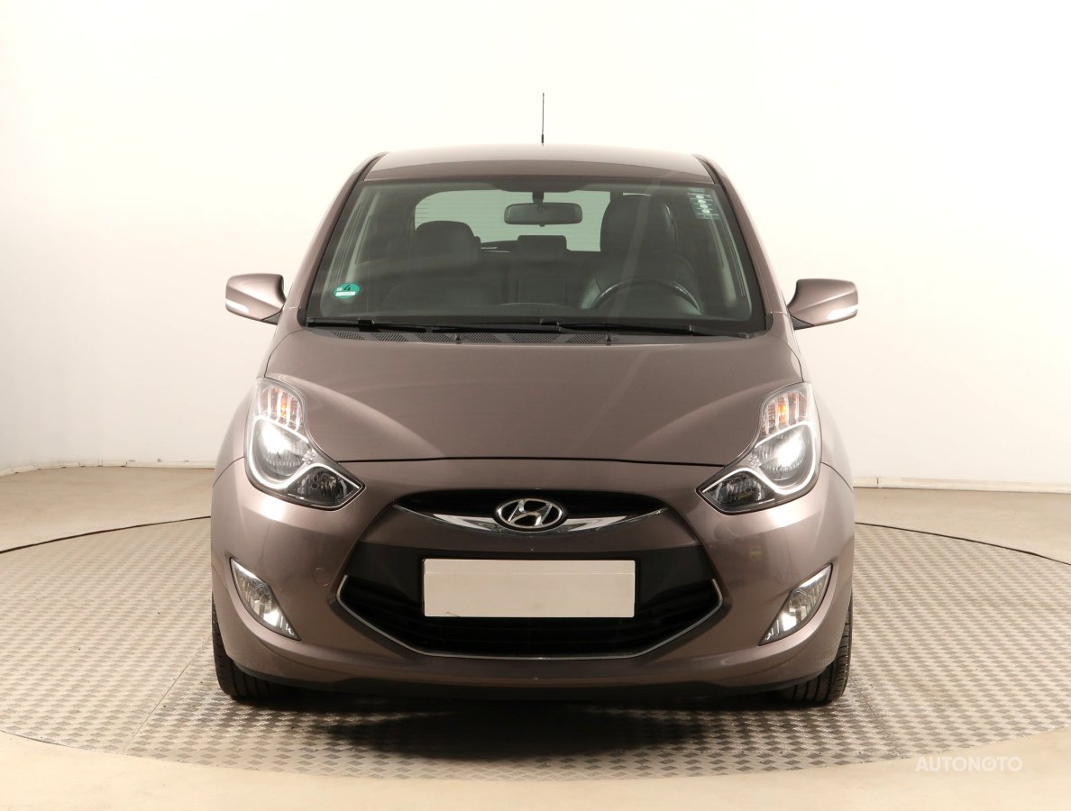 Hyundai ix20, 2014 - pohled č. 2