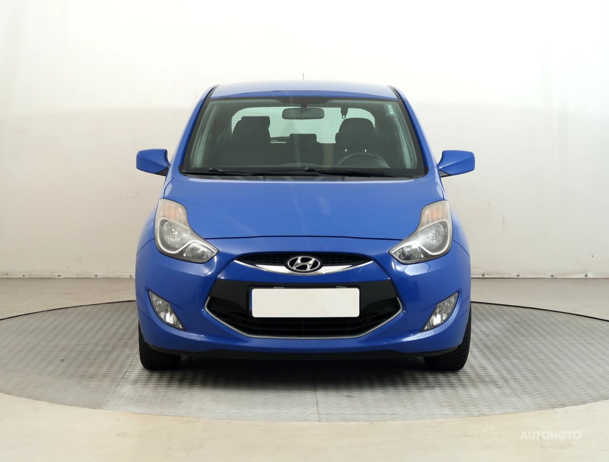 Hyundai ix20, 2013 - pohled č. 2