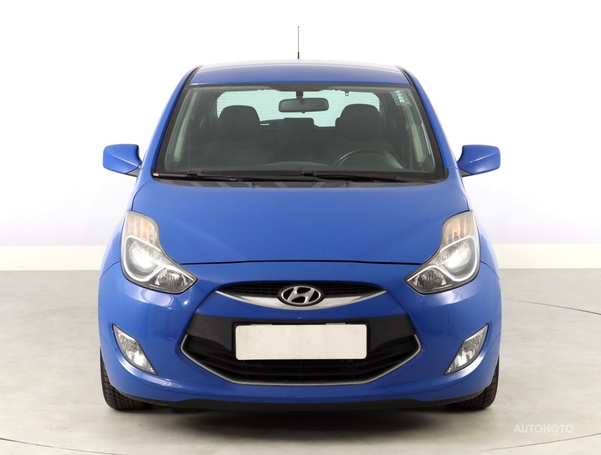 Hyundai ix20, 2013 - pohled č. 2