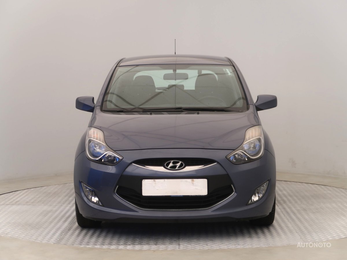 Hyundai ix20, 2012 - pohled č. 2