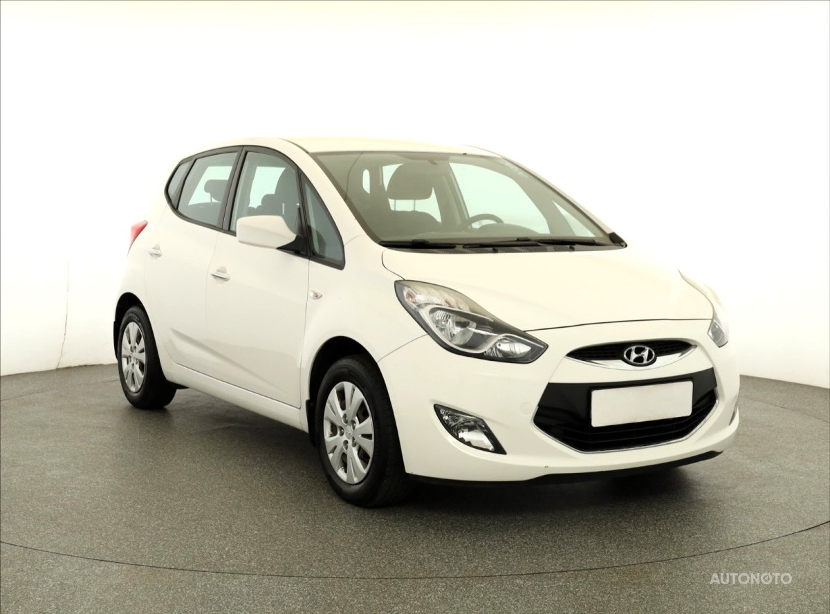 Hyundai ix20, 2014 - celkový pohled